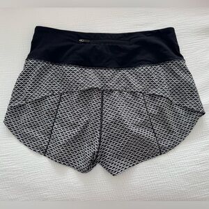 Lululemon Patterned Speed Up Short 4in